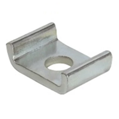 Boîte de 100 plaques de verrouillage M8 pour rails strut 1 Boîte de 100 plaques de verrouillage M8 pour rails strut